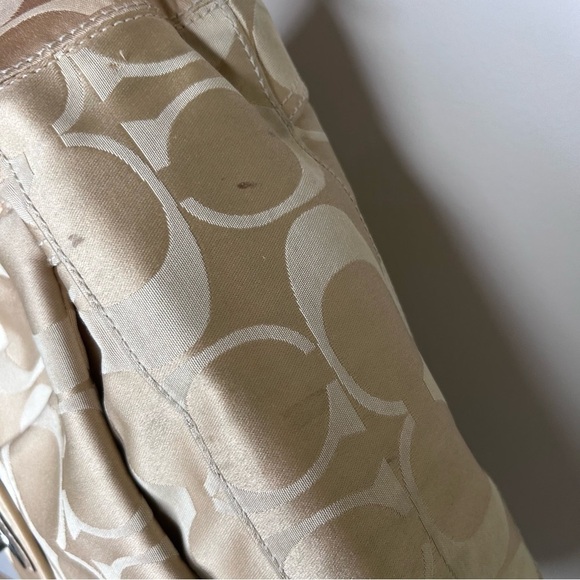 Coach  Leah Signature Tote Canvas in Gold Khaki Large - Picture 11 of 16